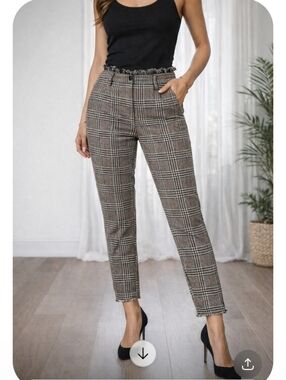 Express Plaid Ankle Pants 4S High Rise Frayed Waist Gray Black Red Chic